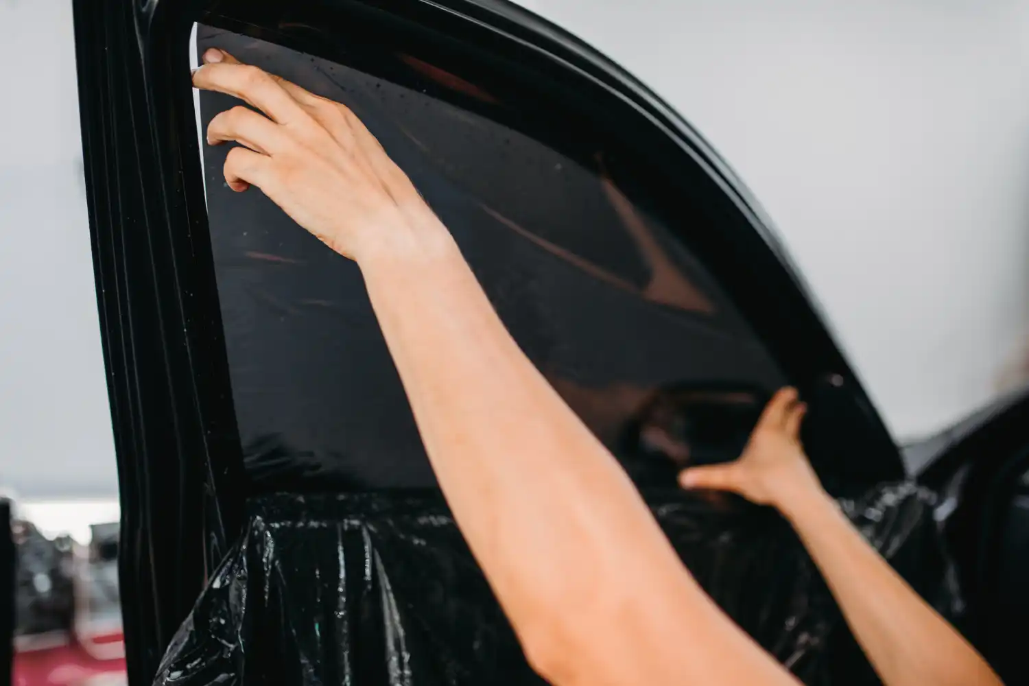 alt="window tinting"